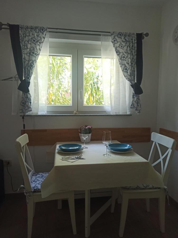 Apartma Baui Capodistria Esterno foto